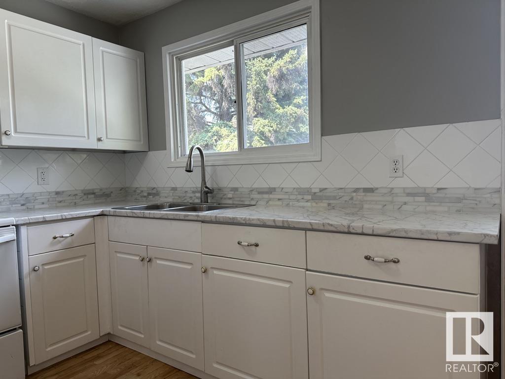 9512/9514 128 AV NW - Image 11