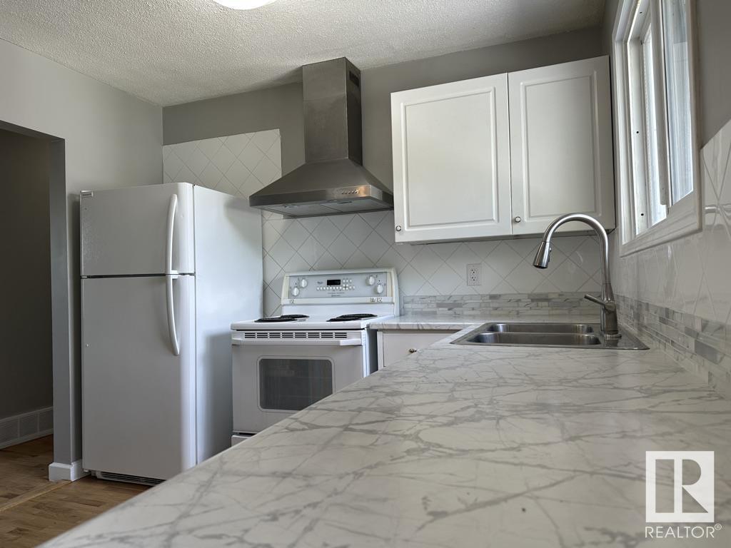 9512/9514 128 AV NW - Image 12