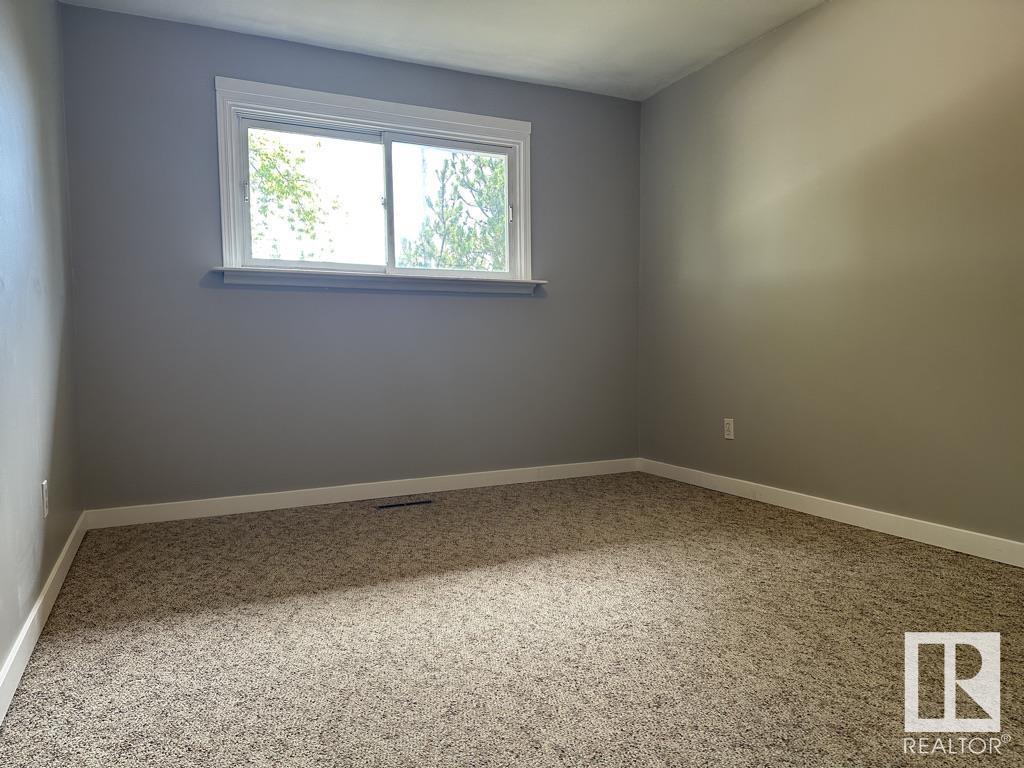 9512/9514 128 AV NW - Image 19