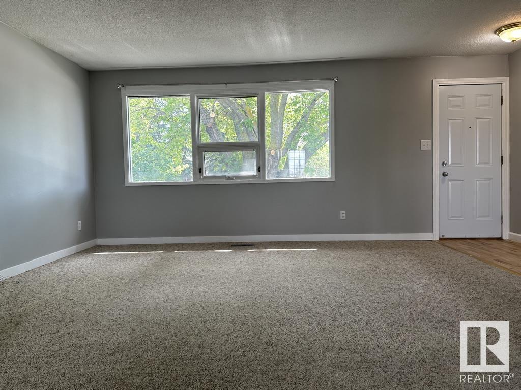 9512/9514 128 AV NW - Image 4