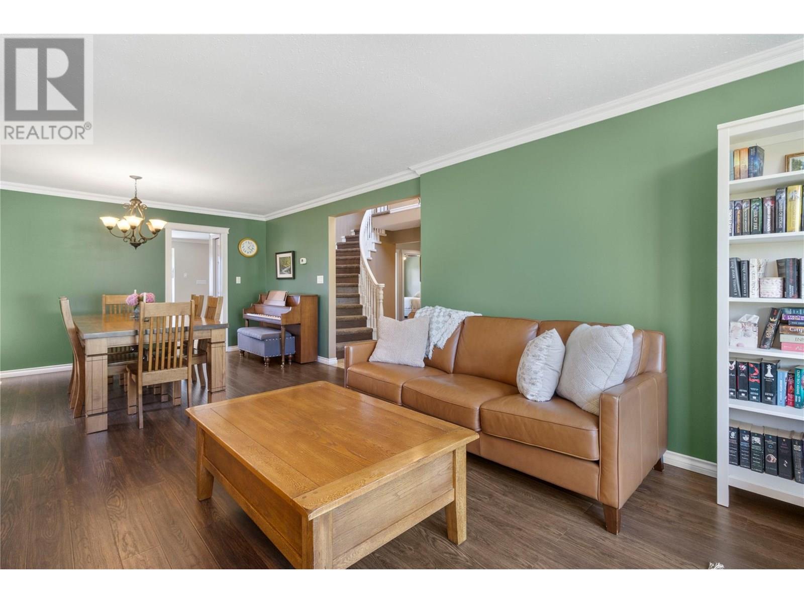 Photo 18 of 2541 25 Street Ne, Salmon Arm BC