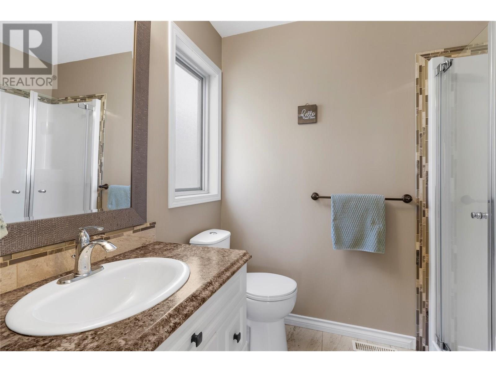 Photo 36 of 2541 25 Street Ne, Salmon Arm BC