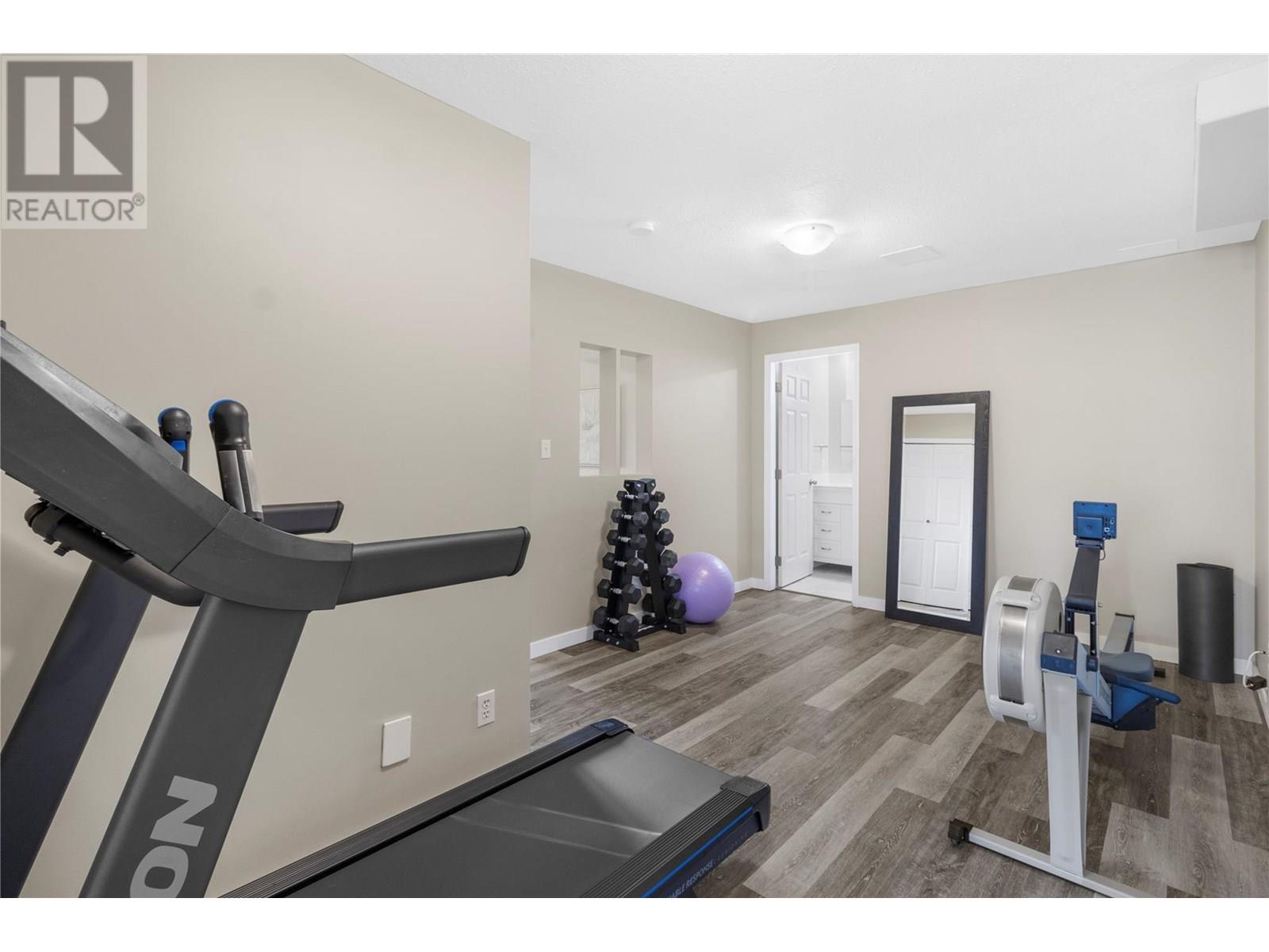 Photo 46 of 2541 25 Street Ne, Salmon Arm BC