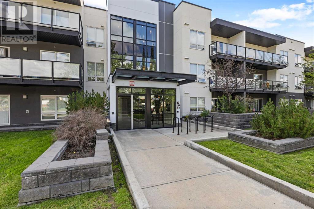 Single Family House for Sale in    Street SE Midnapore Calgary 
