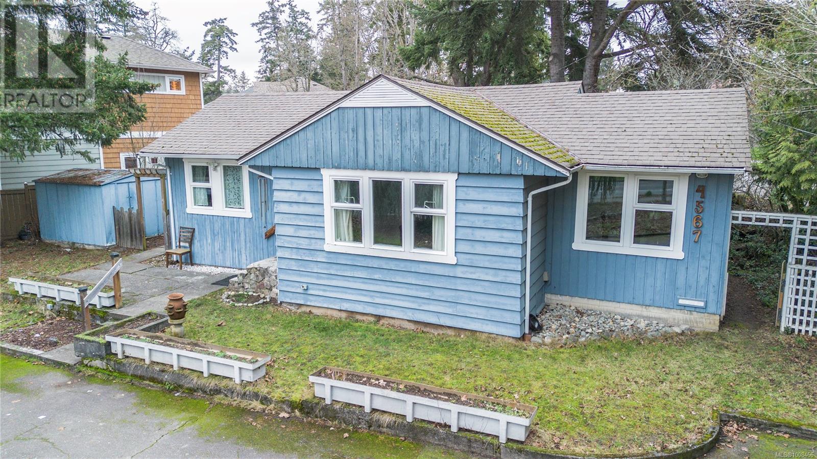 Vacant Land for Sale in  West Saanich Rd Saanich 