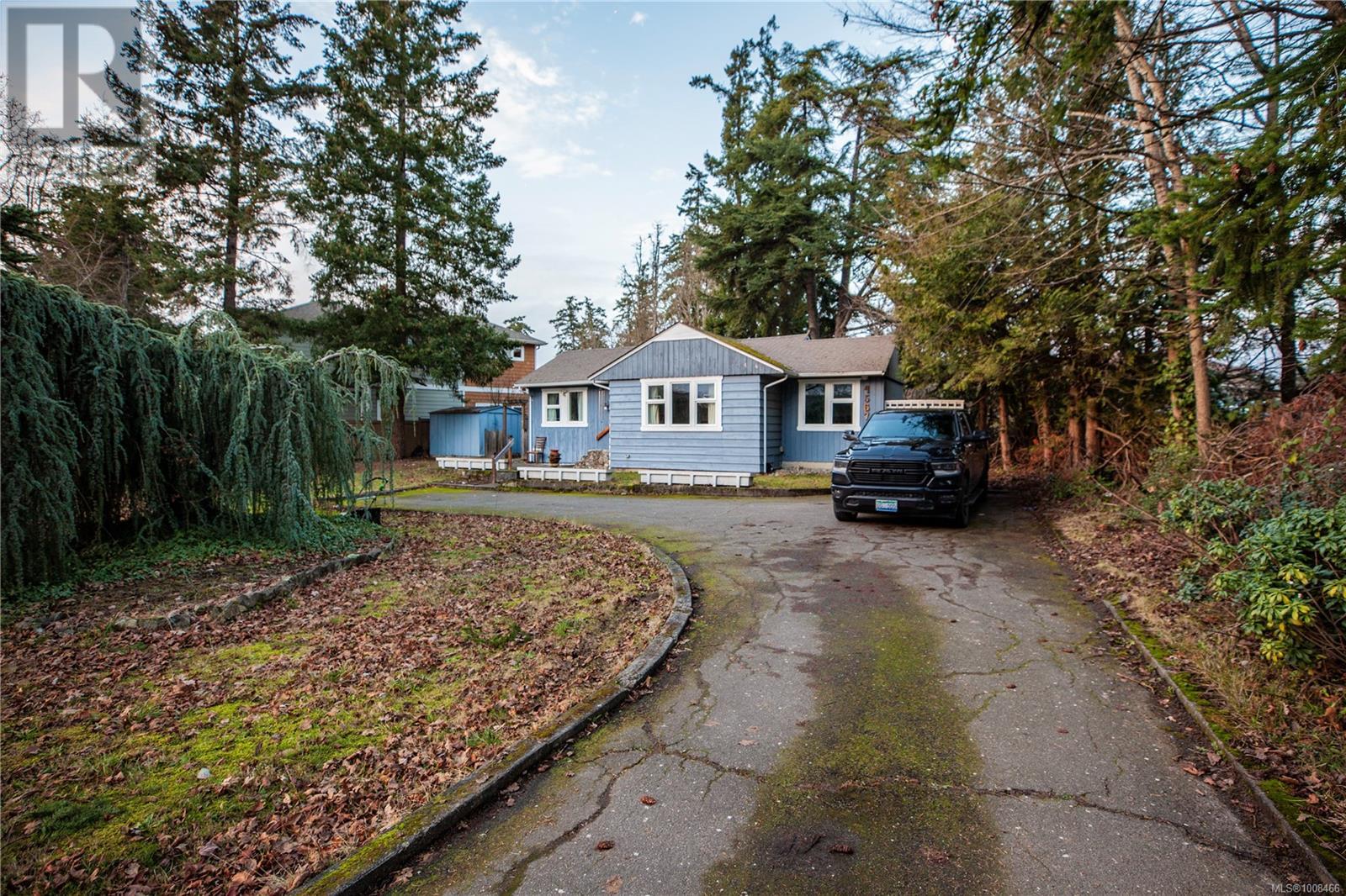 Vacant Land for Sale in  West Saanich Rd Saanich 