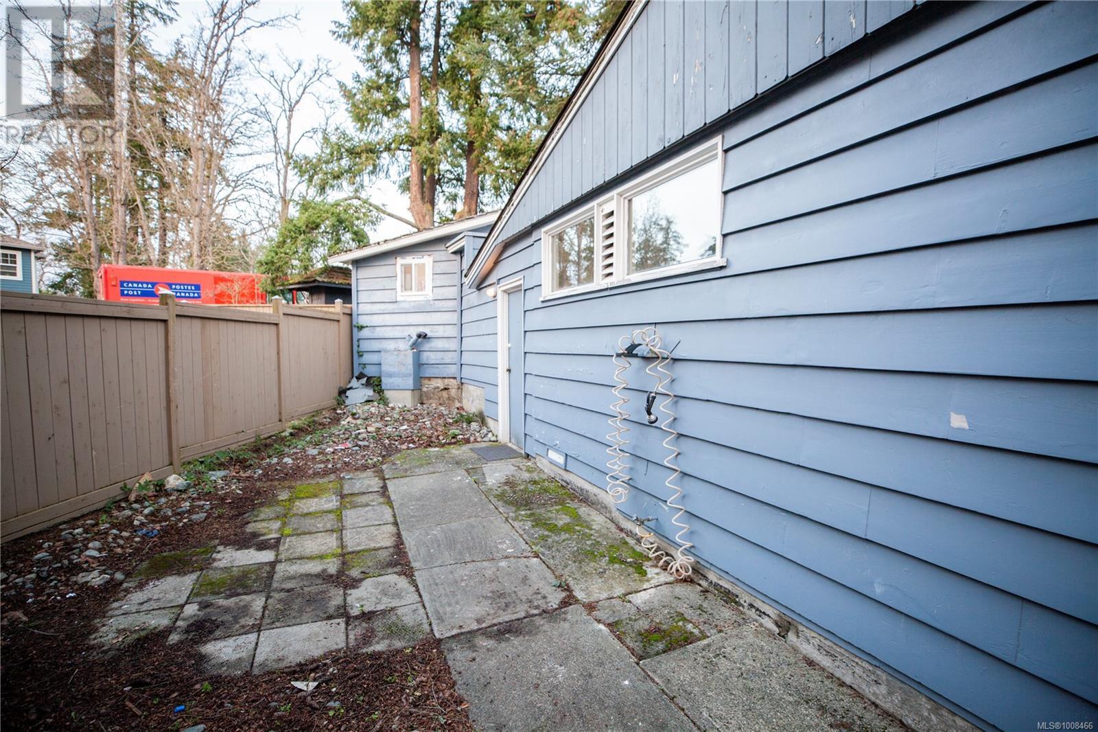 Vacant Land for Sale in  West Saanich Rd Saanich 