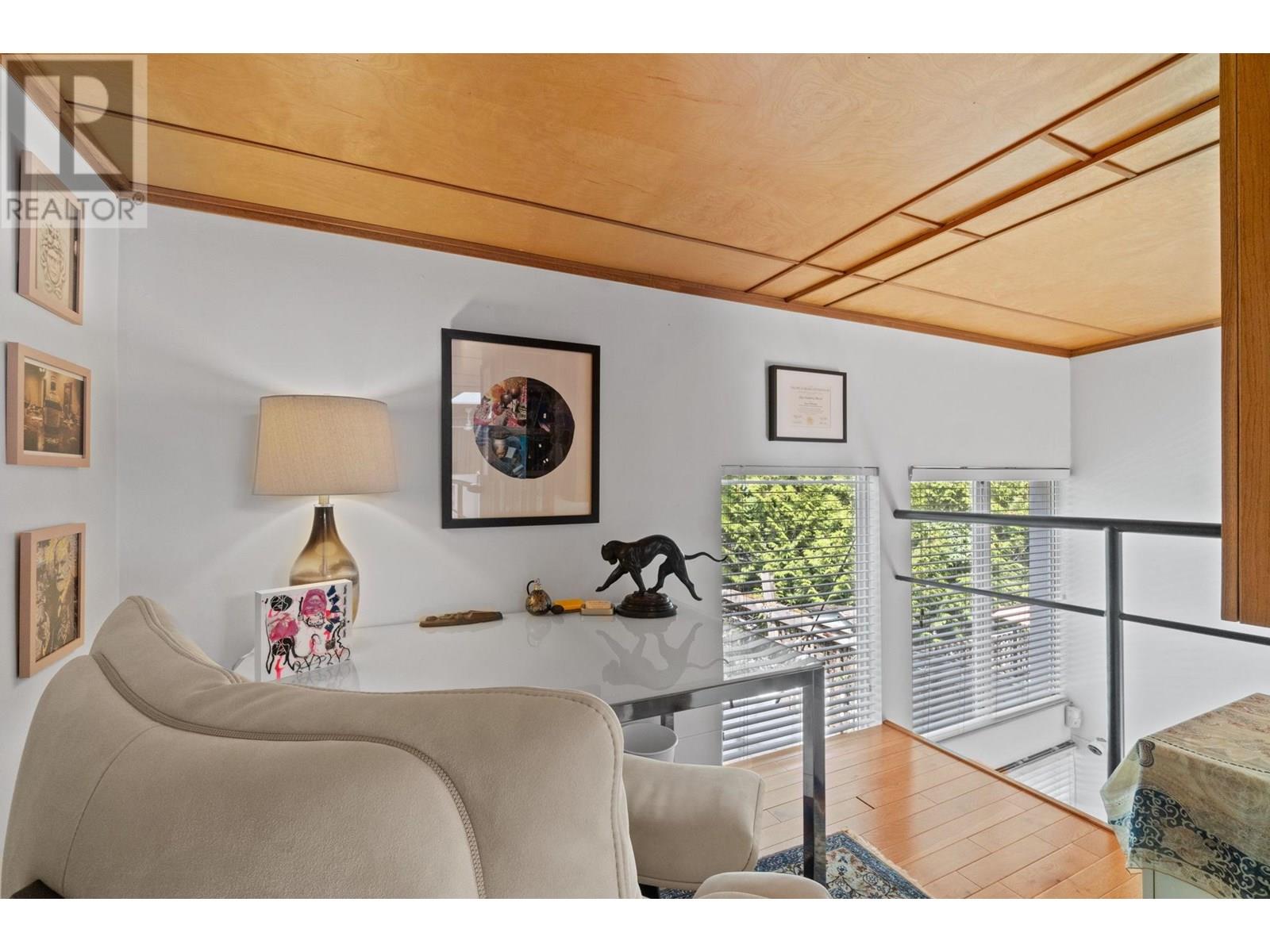 Photo 16 of 3 1227 E 7th Avenue, Vancouver BC