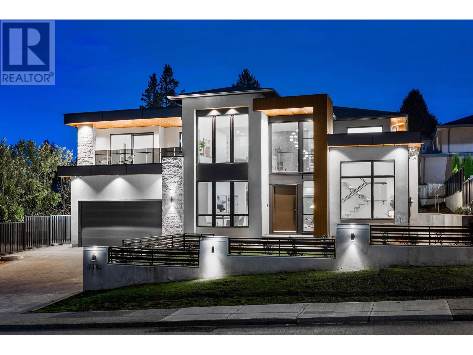Photo 2 of 7370 Burris Street, Burnaby BC