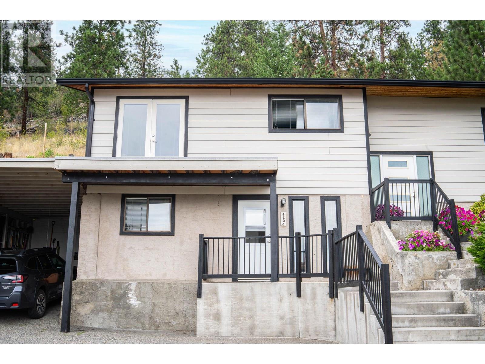  4206 4th Avenue, Peachland