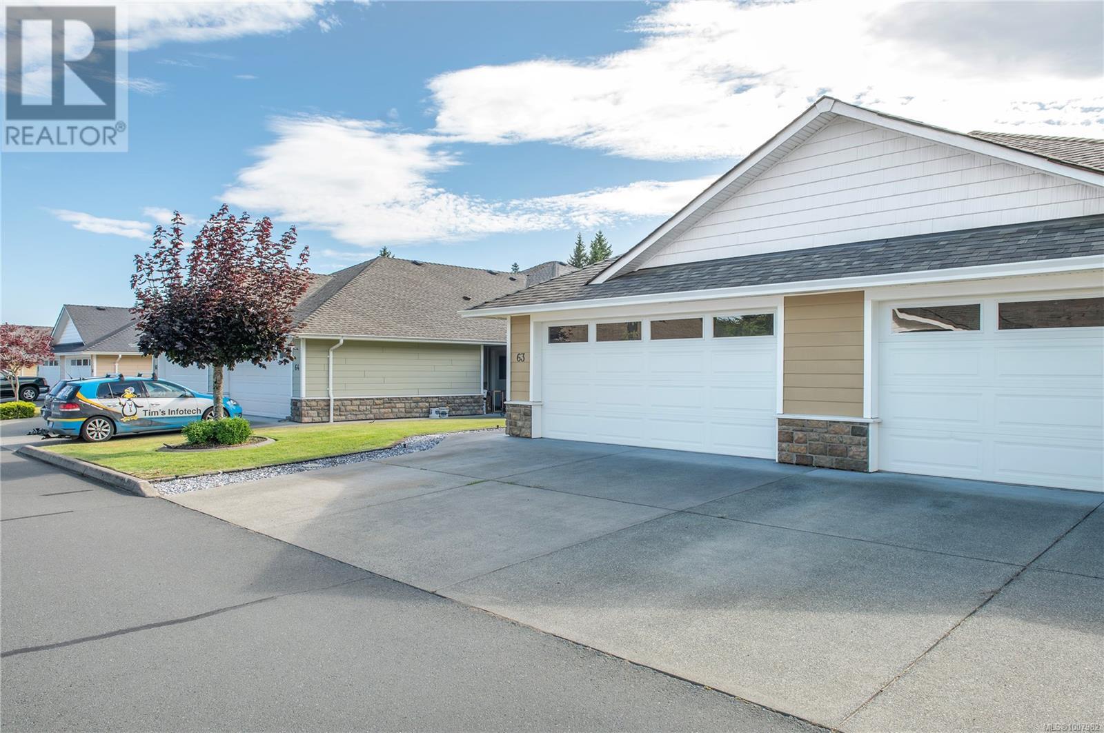Photo 3 of 63 2006 Sierra Dr, Campbell River BC
