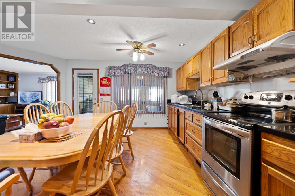 Single Family House for Sale in  California Boulevard NE Monterey Park Calgary 
