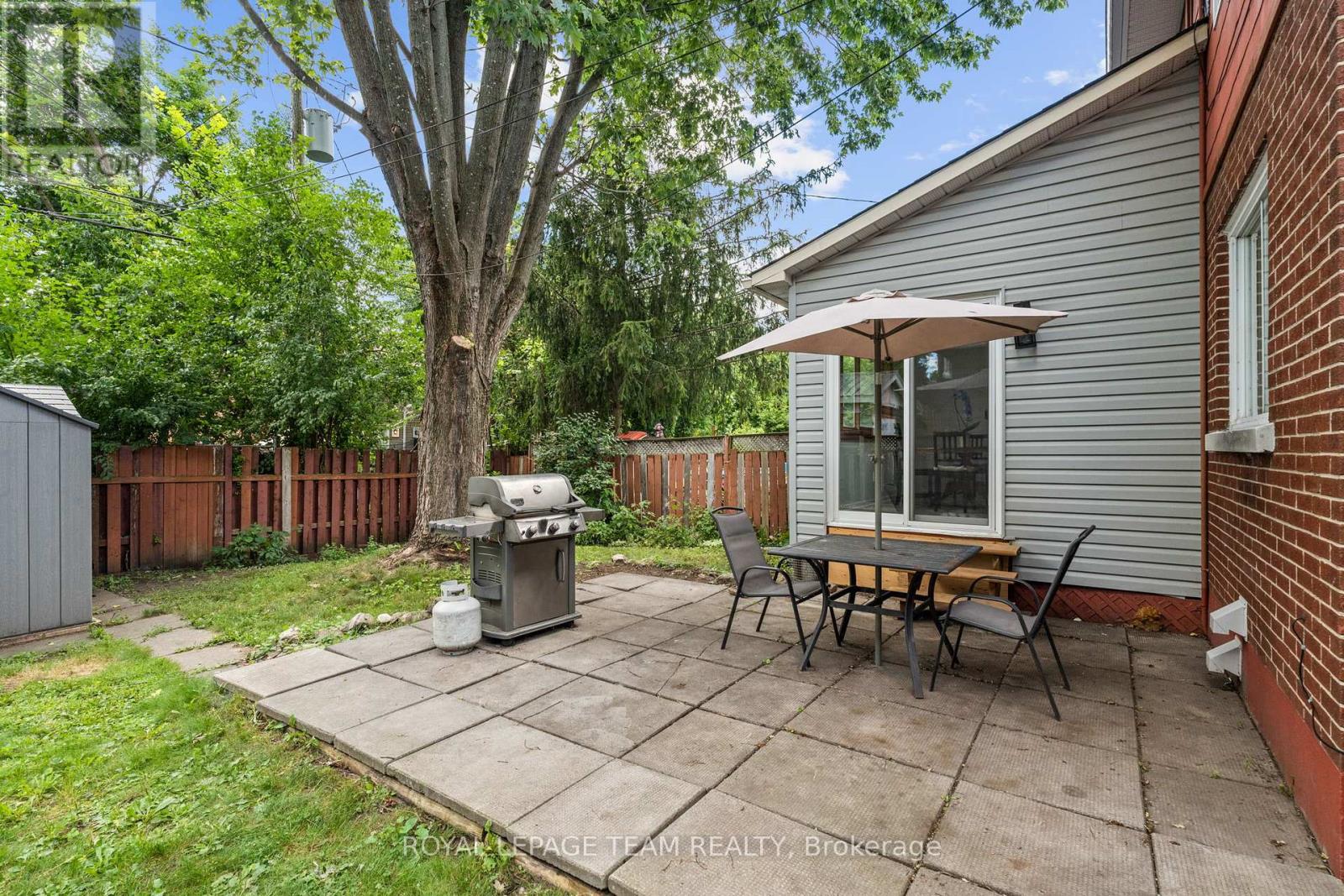 Photo 18 of 334 Queen Mary Street, Ottawa ON