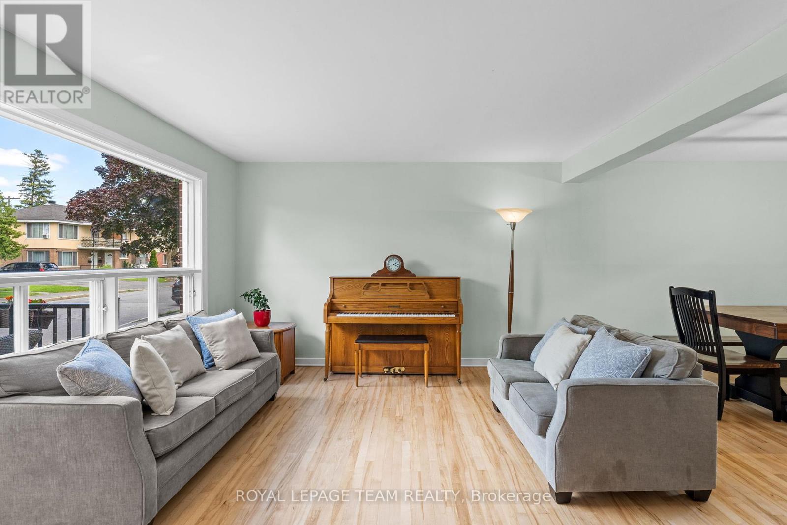 Photo 1 of 334 Queen Mary Street, Ottawa ON
