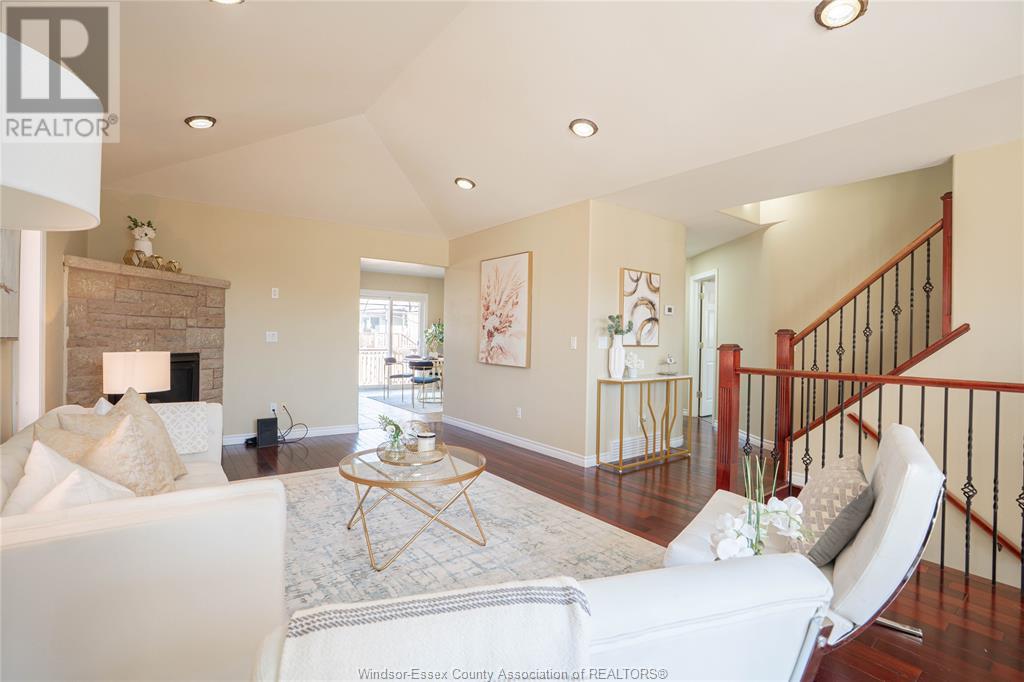 Photo 12 of 2376 Askin, Windsor ON