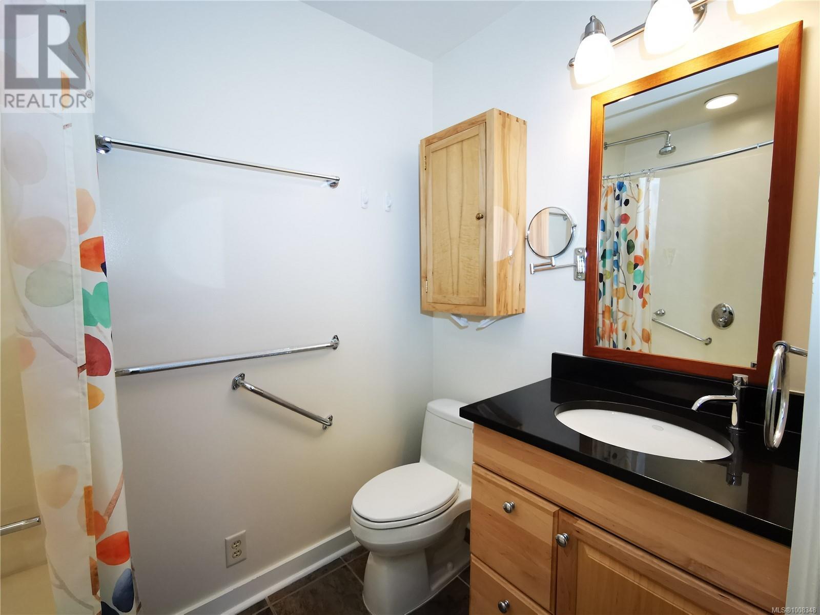 Photo 17 of 407 10016 Third St, Sidney BC