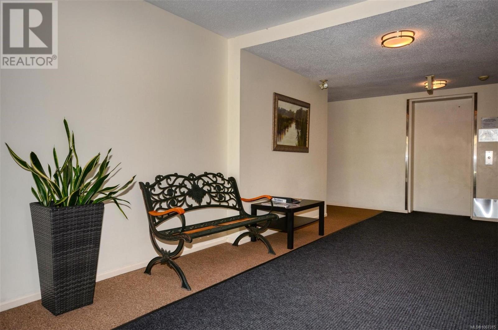 Single Family House for Sale in   Alder St Victoria 