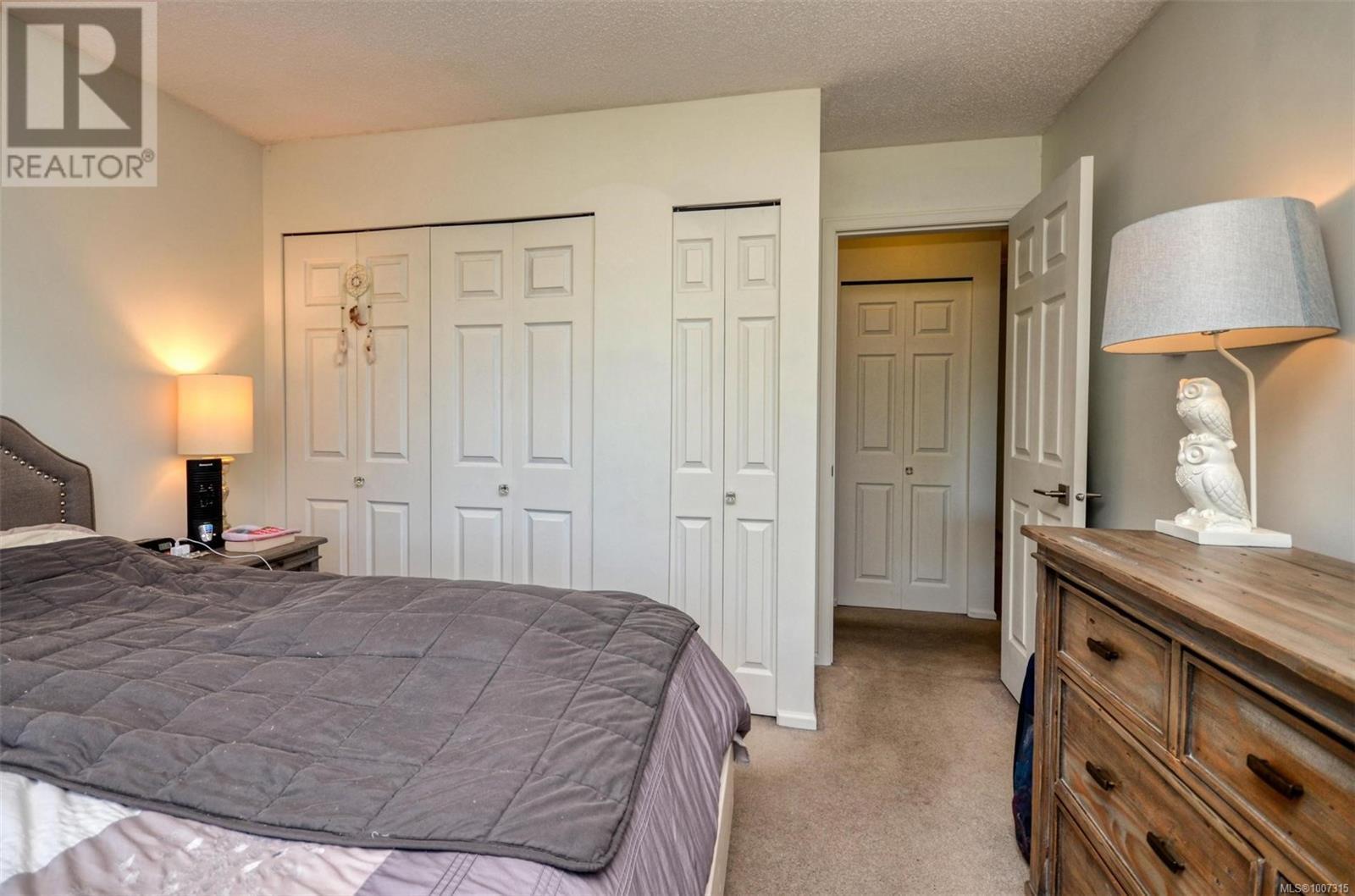 Single Family House for Sale in   Alder St Victoria 