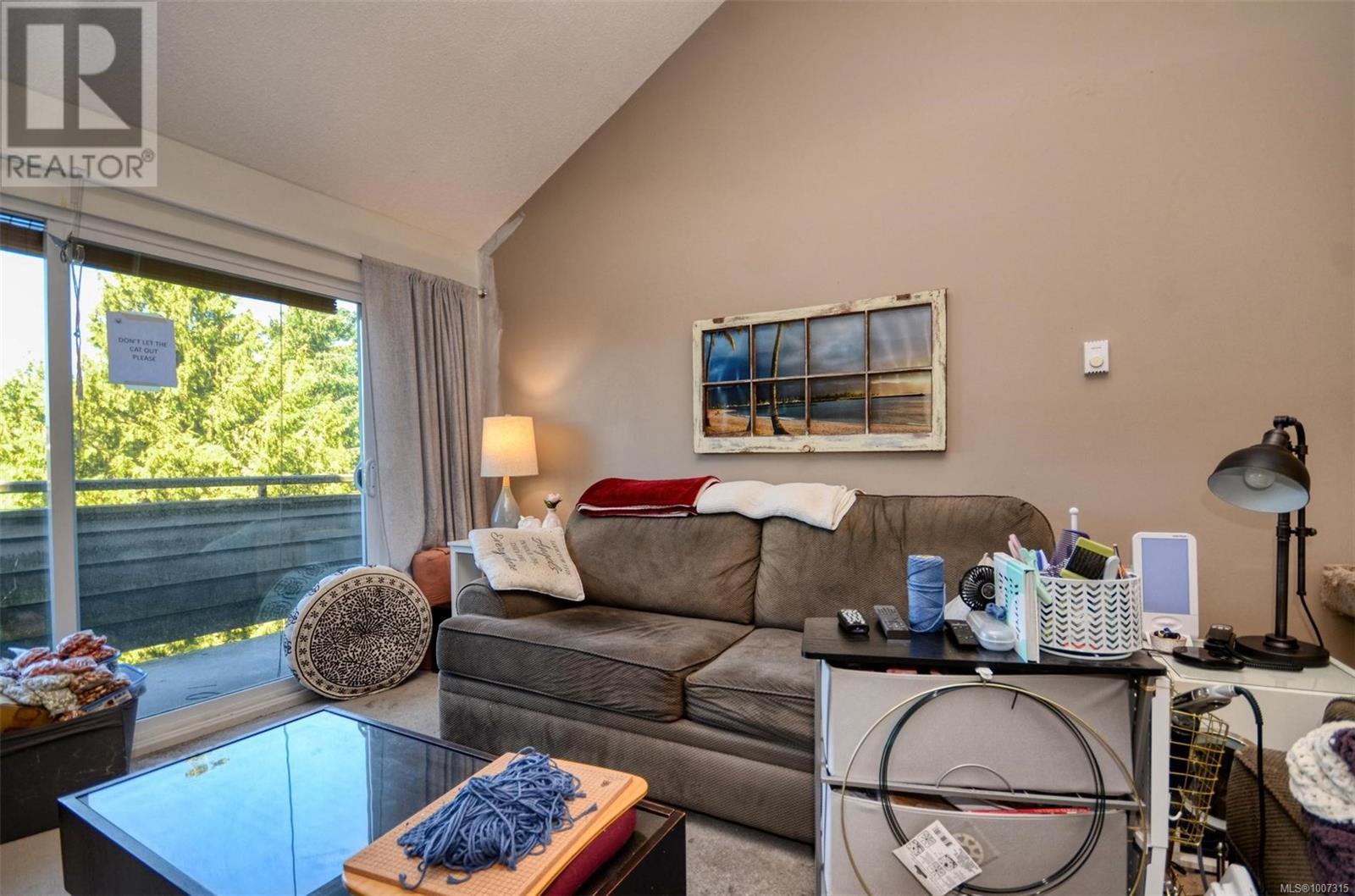 Single Family House for Sale in   Alder St Victoria 