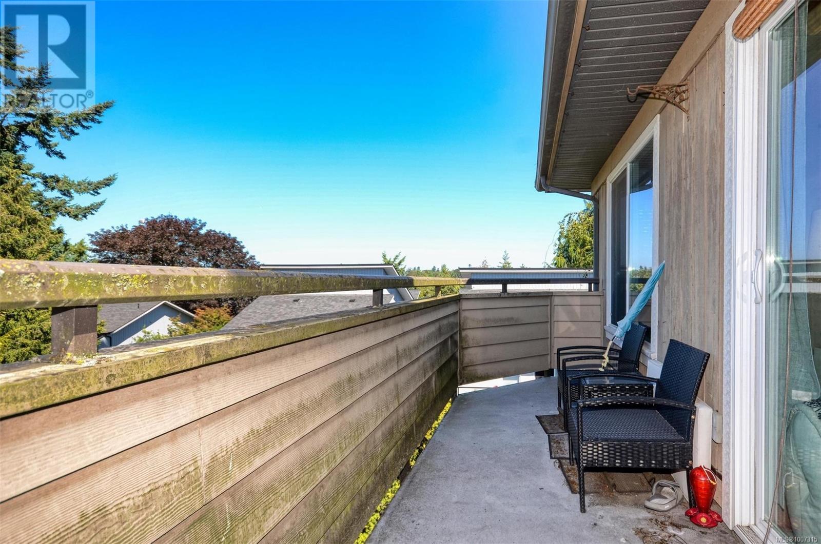 Single Family House for Sale in   Alder St Victoria 