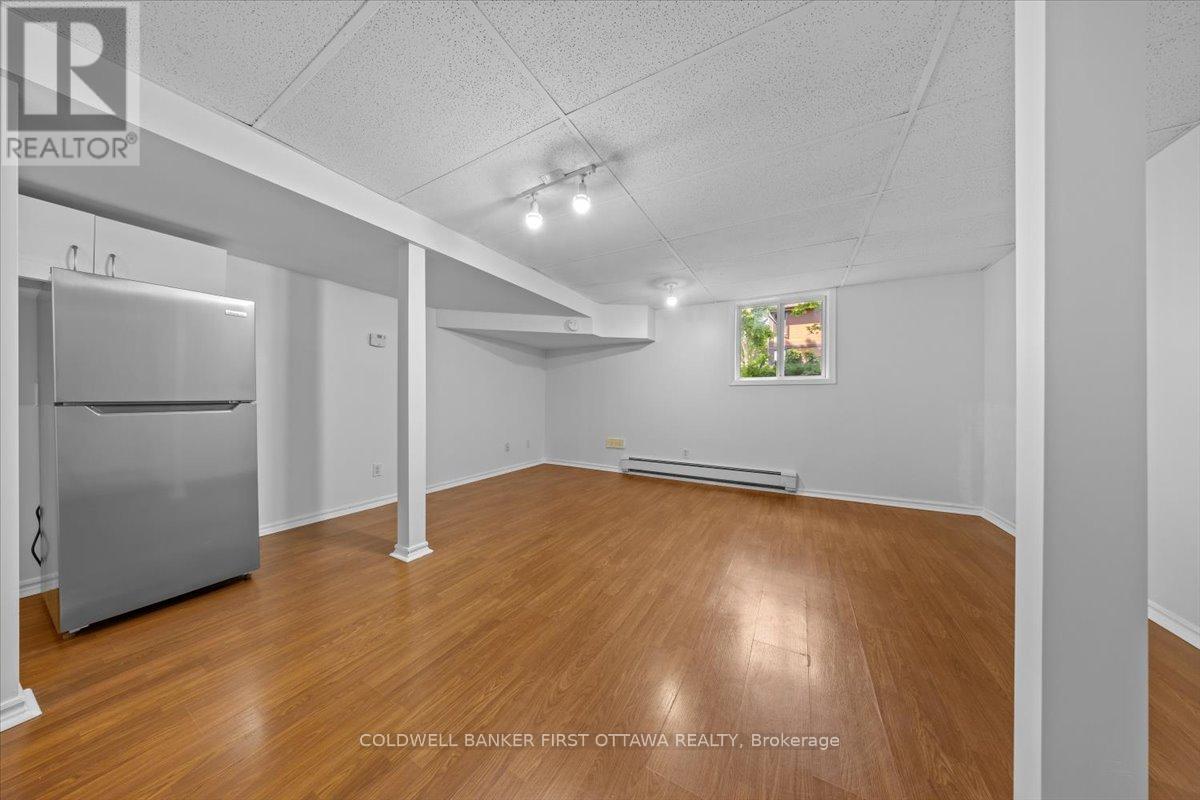 Photo 21 of 902 Watson Street, Ottawa ON