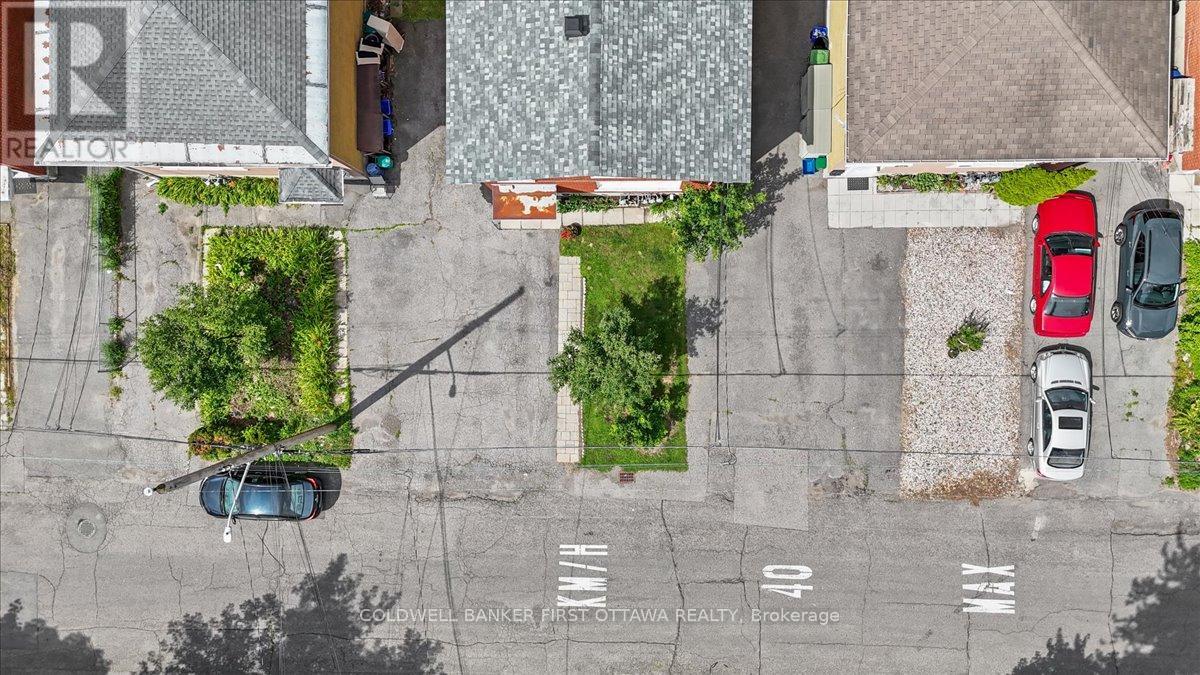 Photo 33 of 902 Watson Street, Ottawa ON