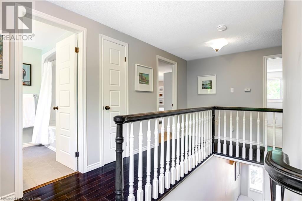 Photo 20 of 1807 Heather Hills Drive, Burlington ON
