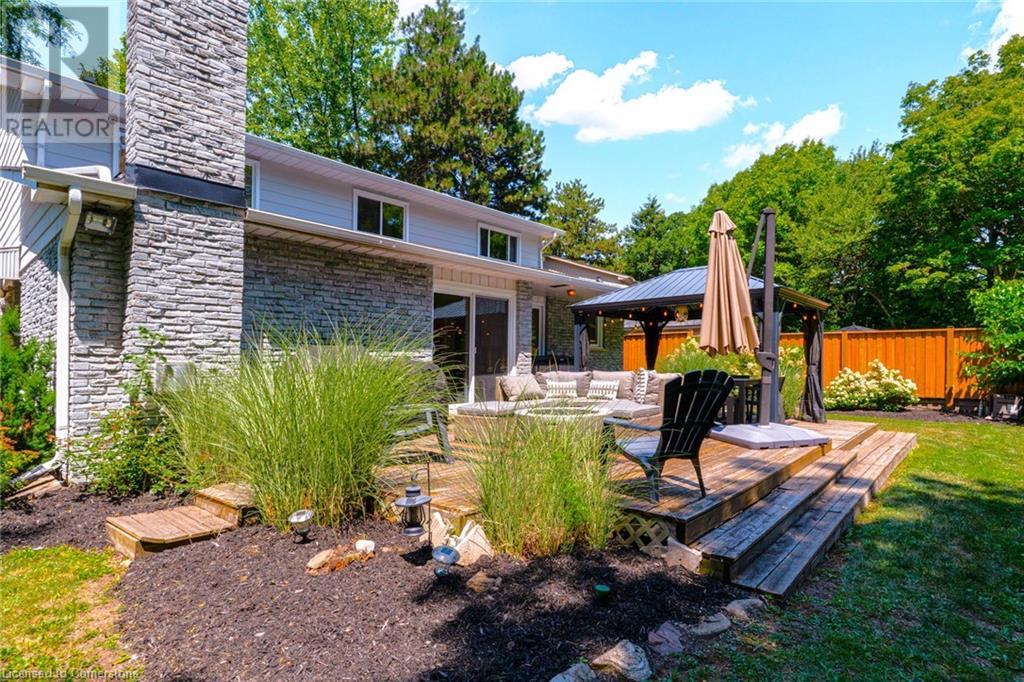 Photo 43 of 1807 Heather Hills Drive, Burlington ON