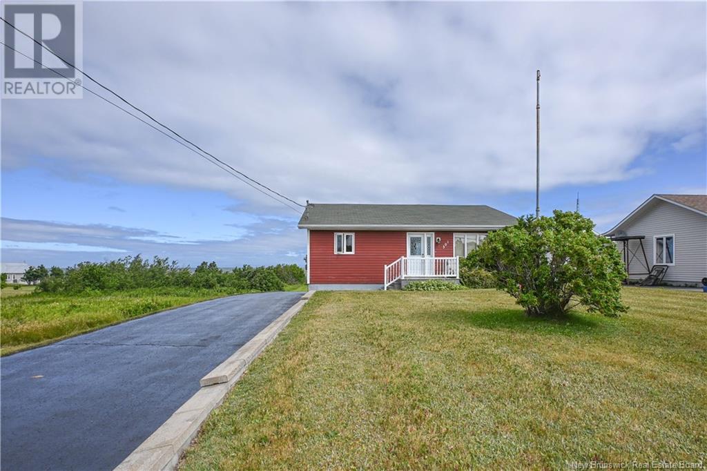 Photo 31 of 301 Rue De Lile Street, Caraquet NB