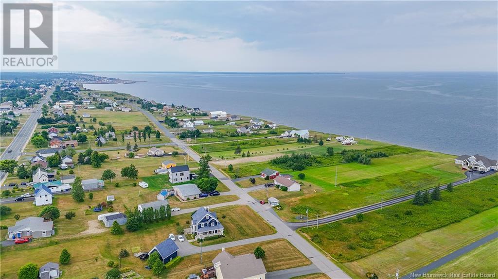 Photo 32 of 301 Rue De Lile Street, Caraquet NB