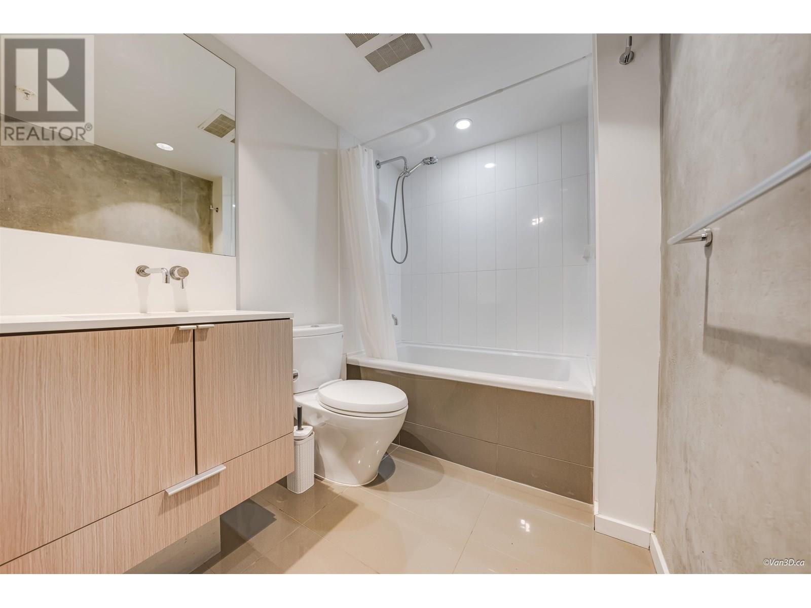 Photo 3 of 1205 999 Seymour Street, Vancouver BC