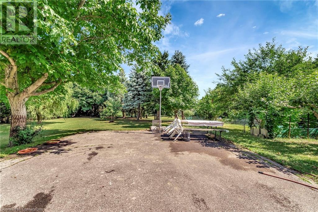 Photo 47 of 317 Highland Road W, Hamilton ON