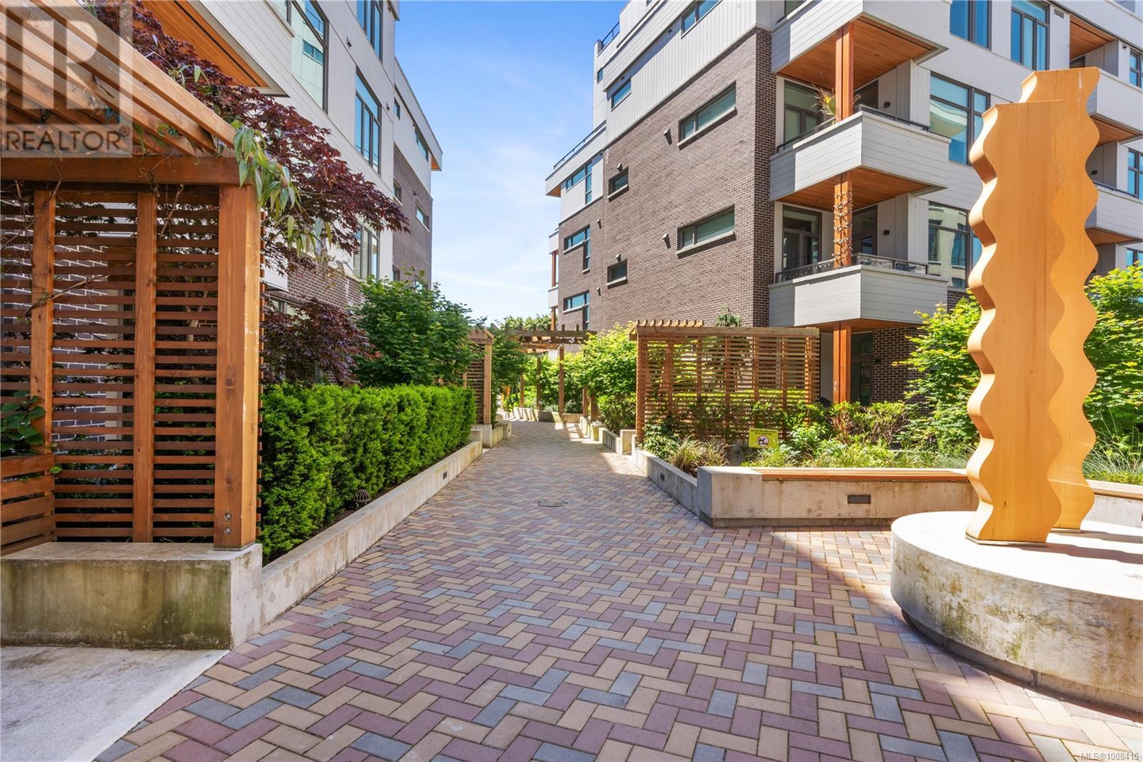 Photo 38 of 503 1216 Carlisle Ave, Esquimalt BC