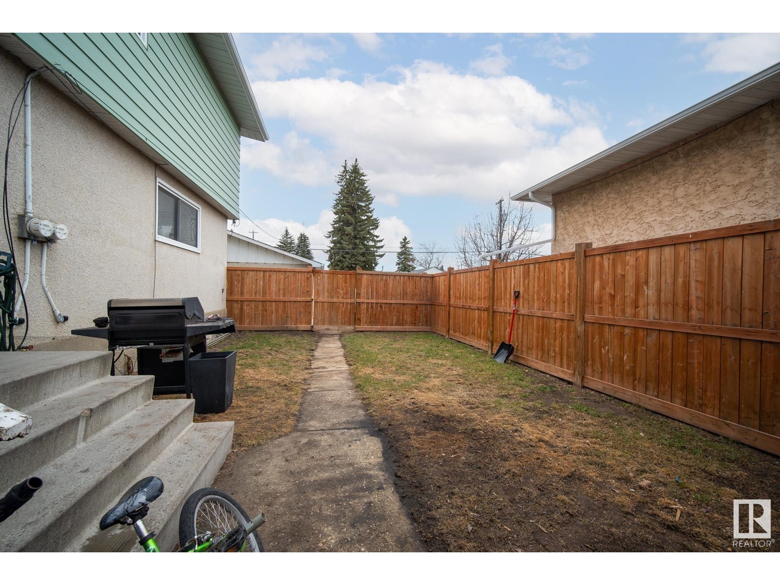 Single Family House for Sale in  &   ST NW Edmonton 