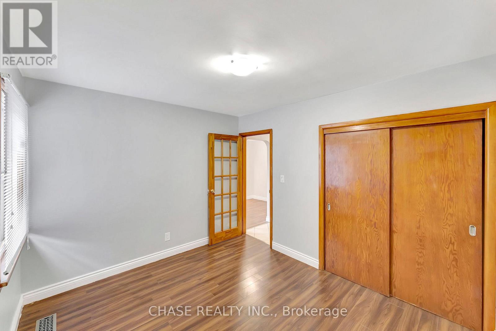 Photo 48 of 317 Highland Road W, Hamilton ON