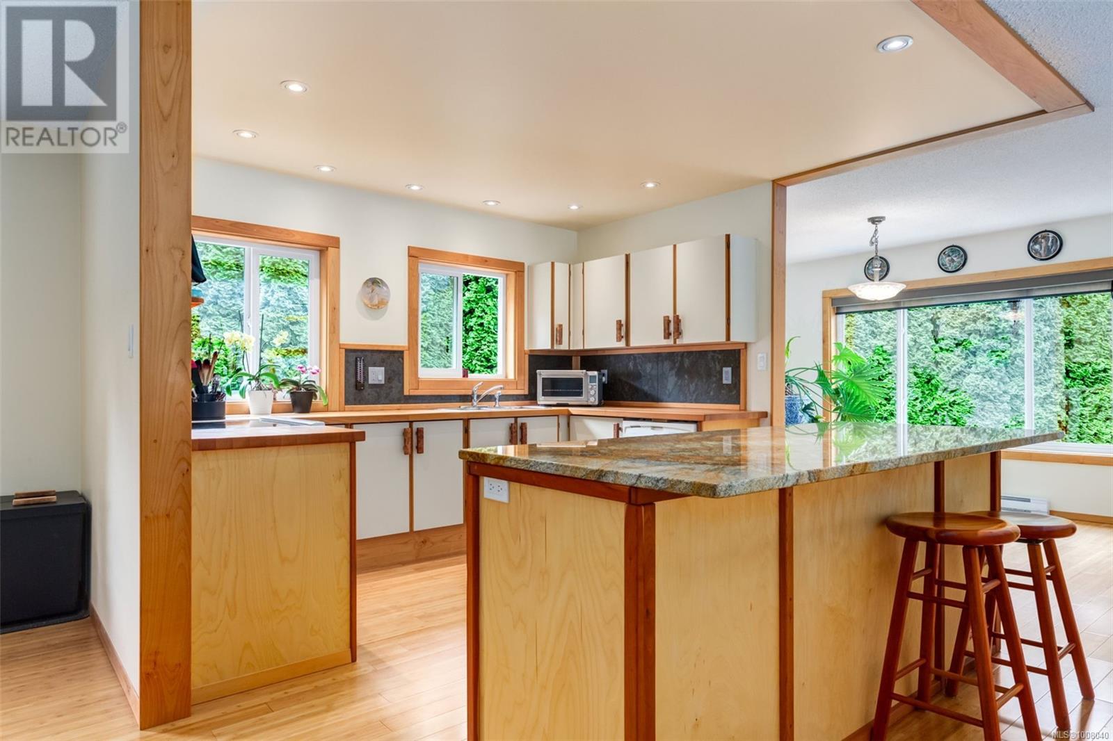 Photo 14 of 2897 Fuller Lake Rd, Chemainus BC