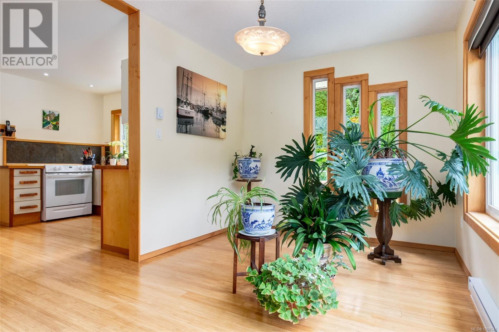 Photo 19 of 2897 Fuller Lake Rd, Chemainus BC