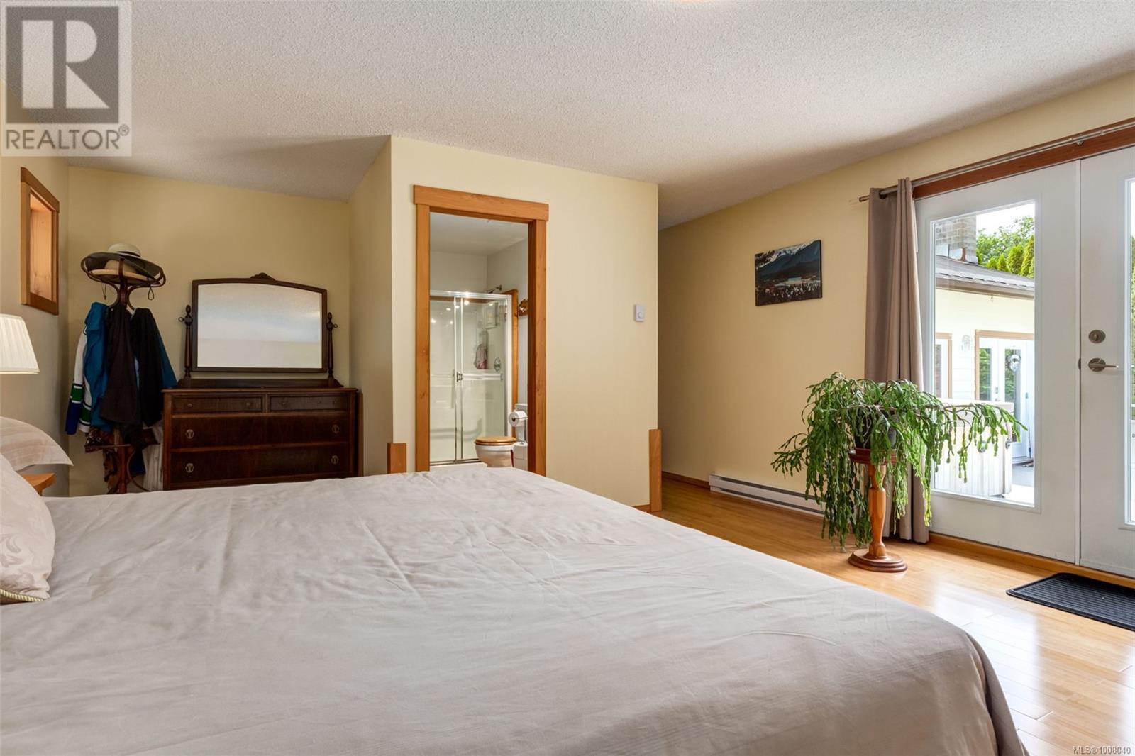 Photo 32 of 2897 Fuller Lake Rd, Chemainus BC