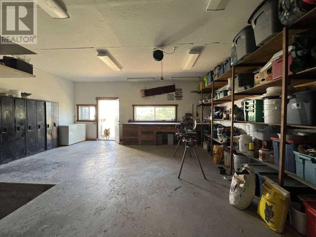 Photo 32 of 608 Rogers Avenue, Picture Butte AB
