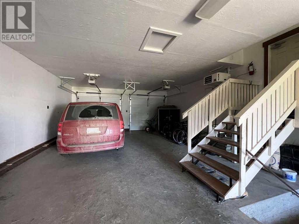 Photo 34 of 608 Rogers Avenue, Picture Butte AB