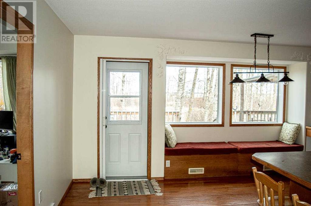 Photo 10 of 145 37411 Waskasoo Avenue, Rural Red Deer County AB