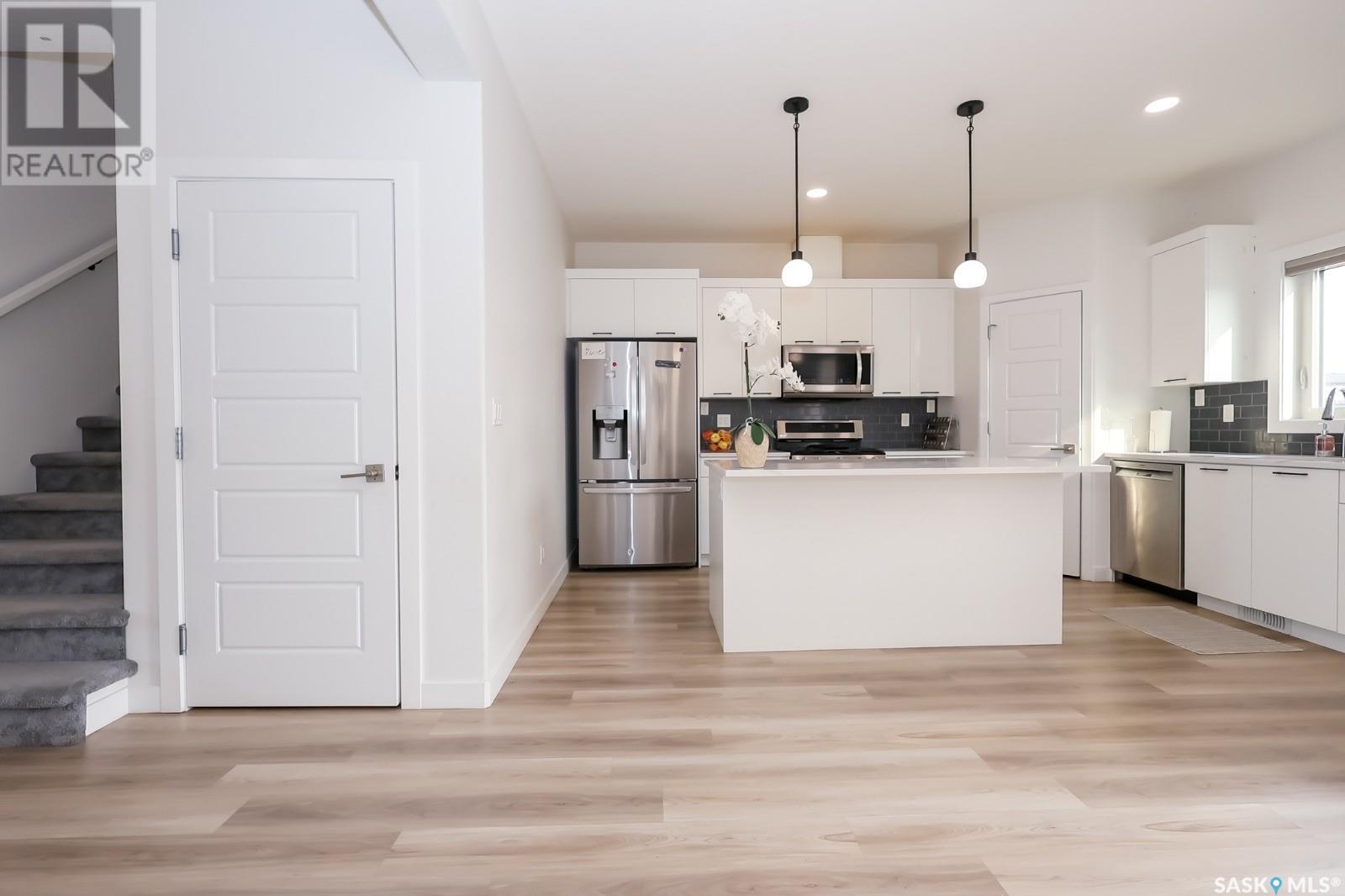 Photo 40 of 216 Rosewood Boulevard E, Saskatoon SK
