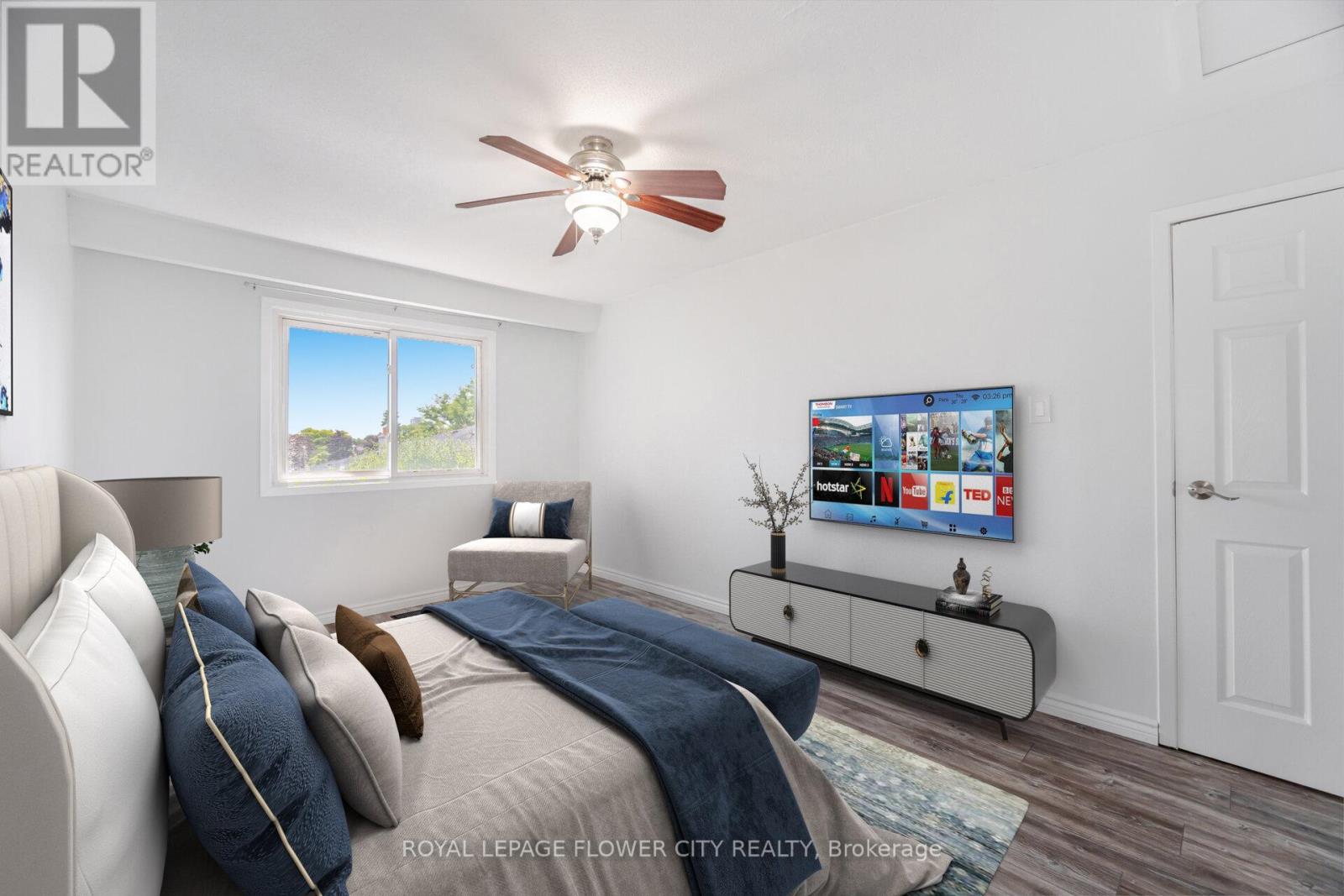 Photo 36 of 376 Hansen Road N, Brampton ON