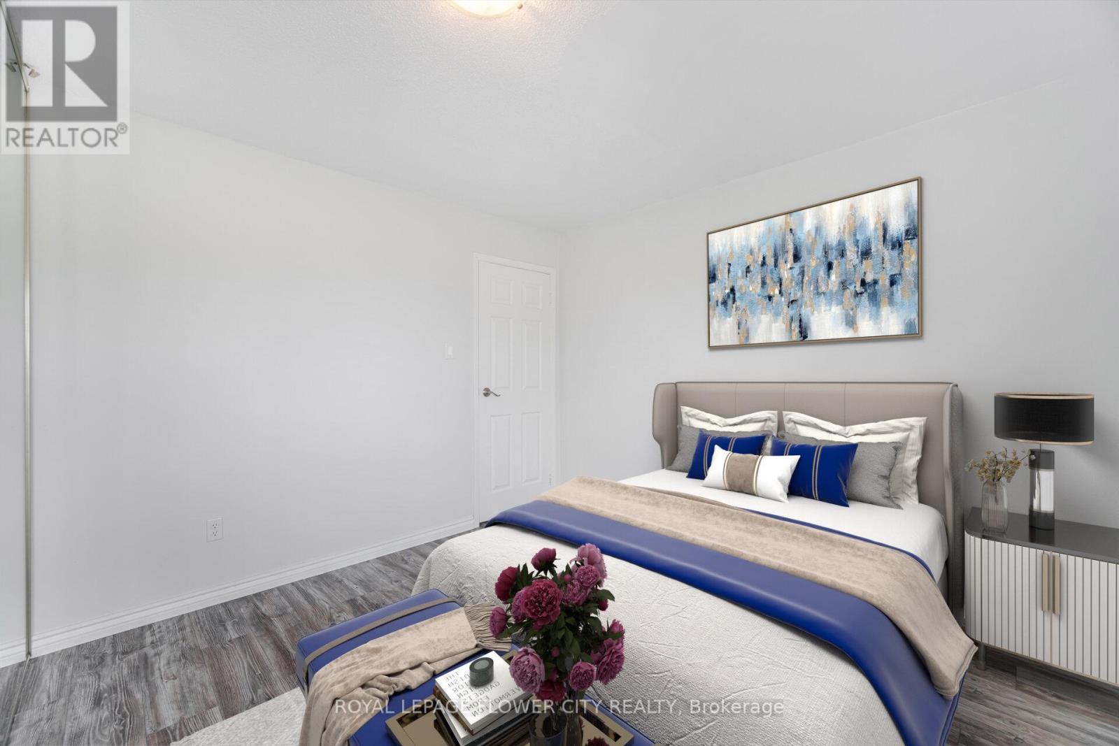 Photo 32 of 376 Hansen Road N, Brampton ON