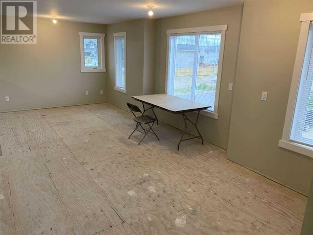 Photo 32 of 102 Aspenhill Drive, Fort Mcmurray AB