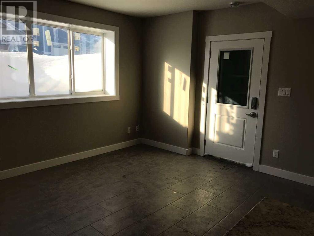 Photo 39 of 102 Aspenhill Drive, Fort Mcmurray AB