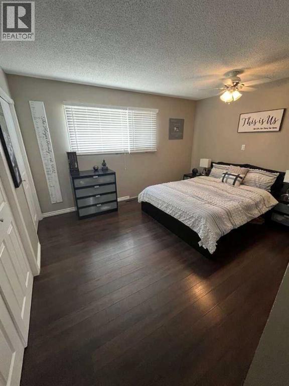 Photo 11 of 5226 52 Street, Daysland AB