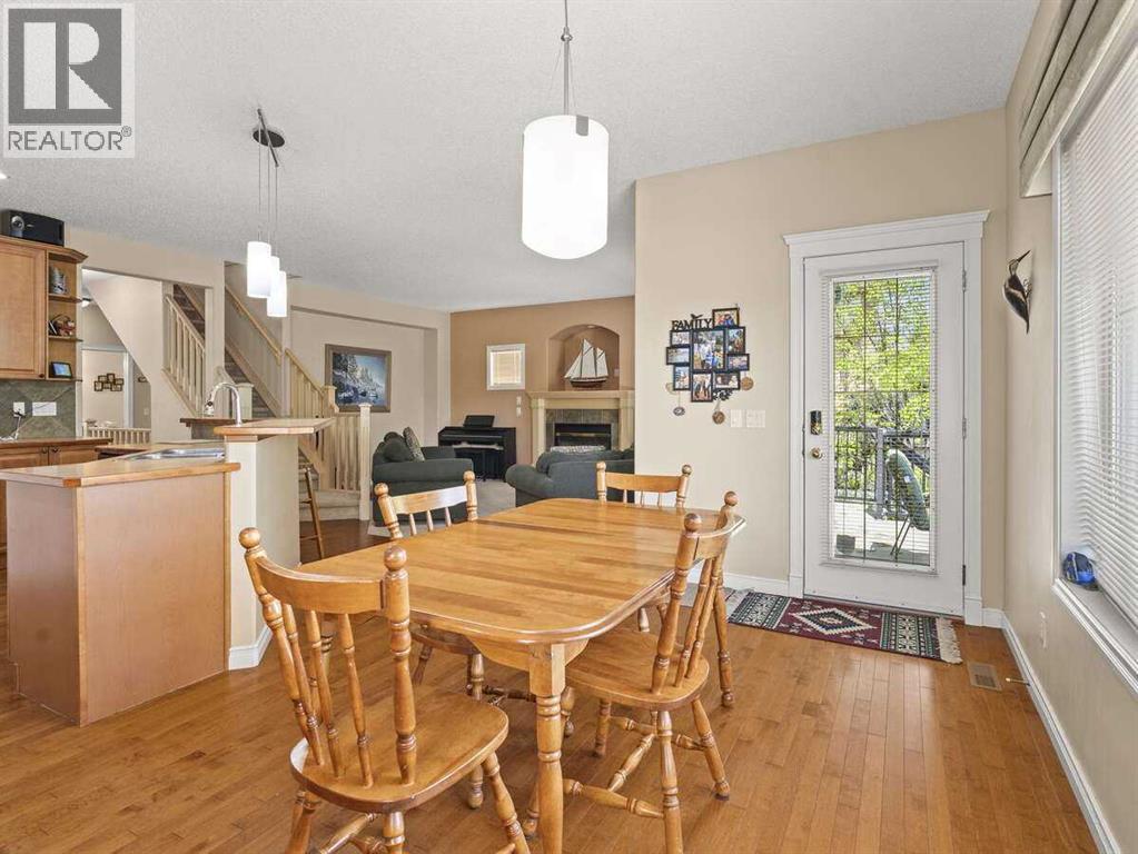 Photo 20 of 257 Crystal Shores Drive, Okotoks AB