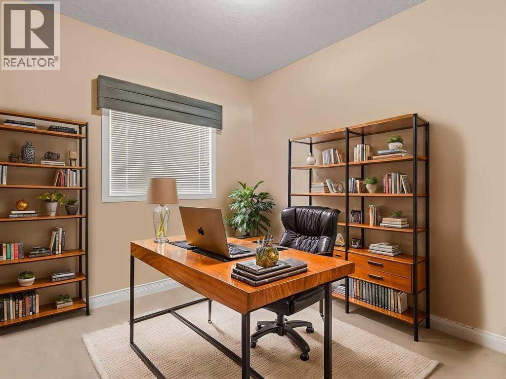 Photo 14 of 257 Crystal Shores Drive, Okotoks AB