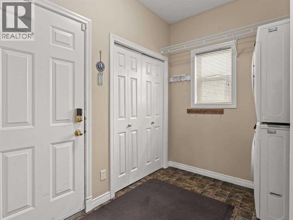 Photo 29 of 257 Crystal Shores Drive, Okotoks AB